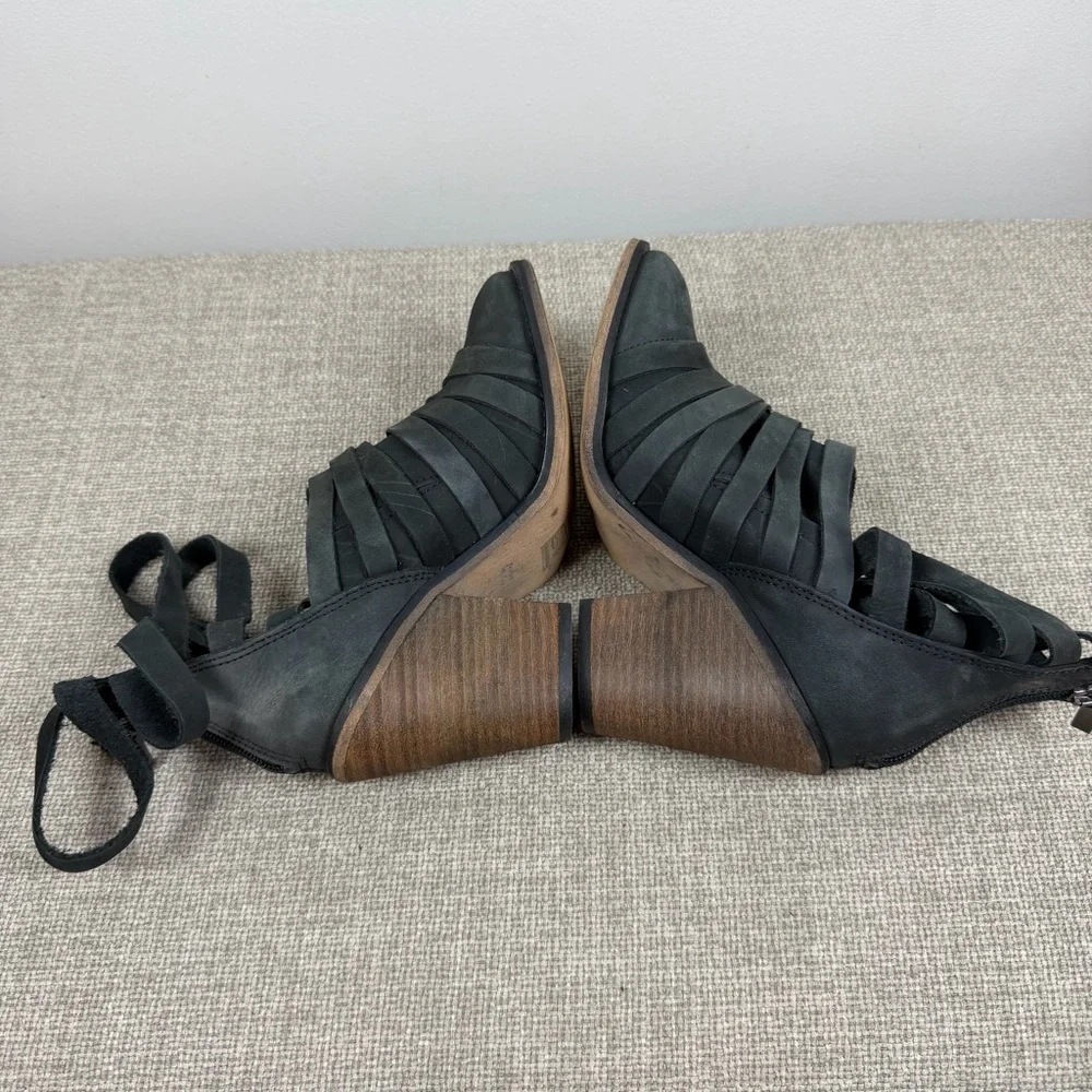 Free People Hybrid Strappy Heel Ankle Distressed Gray Boots 36/6 Grunge Festival